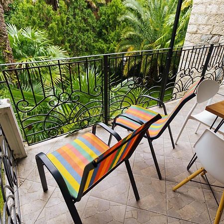Gagra Hotel Printsevskii Zamok Kültér fotó